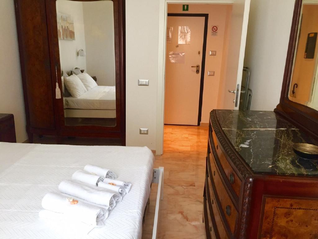 Casa Vacanza Colosseo Řím Pokoj fotografie